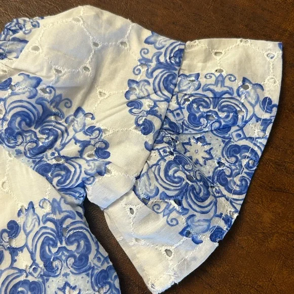 Janie and Jack Girl Blue & White Medallion Top New with Tags Size 18 - 24 months - Picture 9 of 9